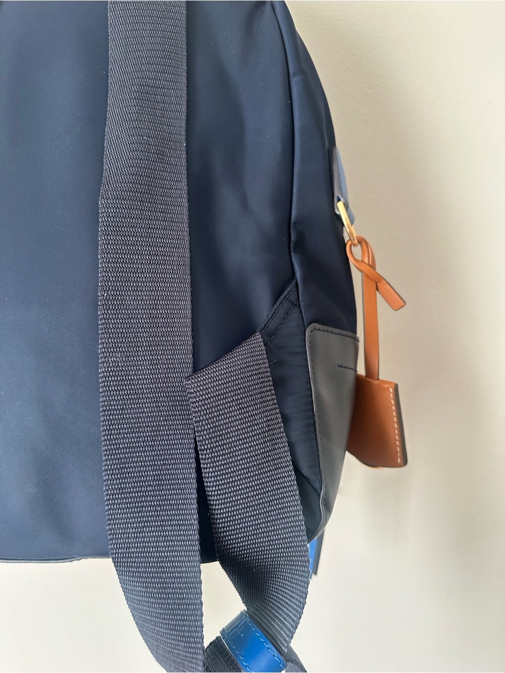Tory Burch Navy Backpack with Bright Blue Trim and Tan Leather Handle - Picture 9 of 14